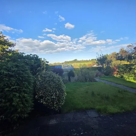 Apartment Lovely 3 Bedroom House 5 Minutes M6 Or