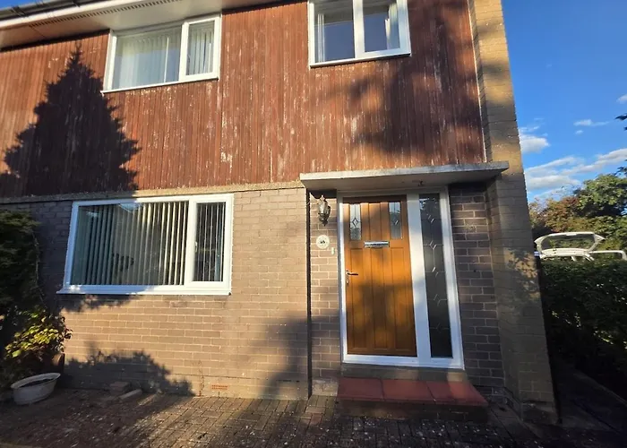 Lovely 3 Bedroom House 5 Minutes M6 Or 卡莱尔