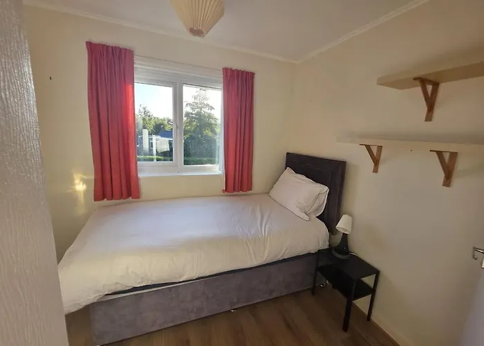 Lovely 3 Bedroom House 5 Minutes M6 Or * 卡莱尔